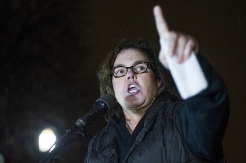 CELEBS: Rosie O’Donnell, Broadway stars, protest outside White House